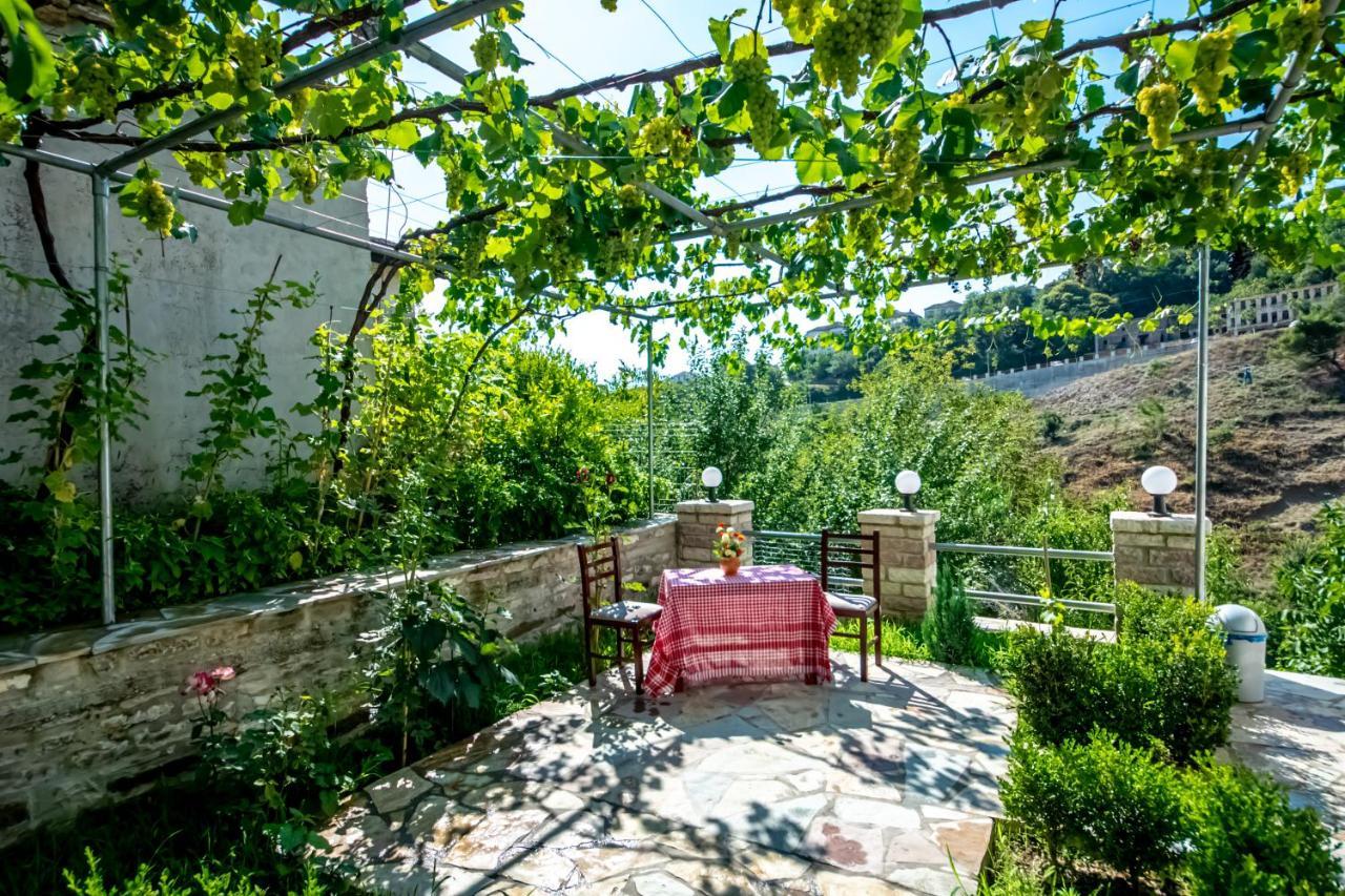 Guest House Garden Gjirokastër 외부 사진